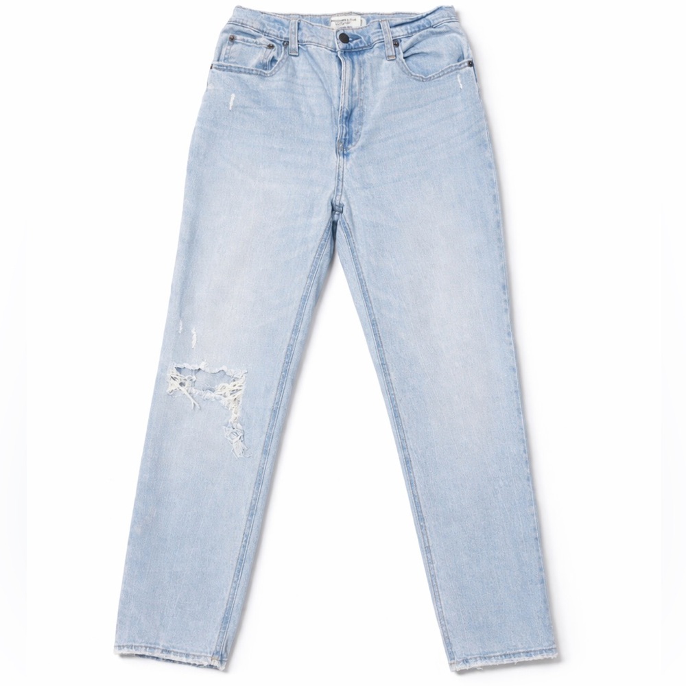 Abercrombie & Fitch Ultra High Rise Ankle Straight Jeans Light Wash Distressed